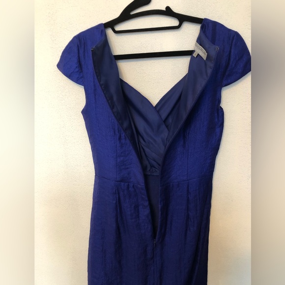 Gorgeous sapphire blue dress. Size 4. Hardly worn. - Picture 9 of 9